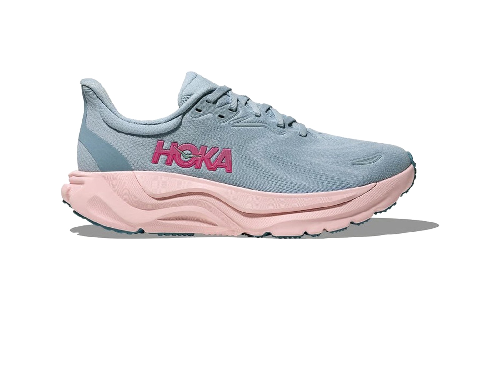HOKA 아라히 8